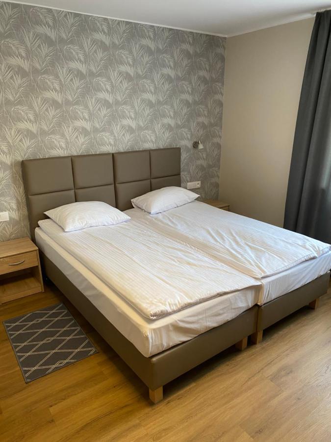 Bed and Breakfast Gracja Warszawa Zewnętrze zdjęcie